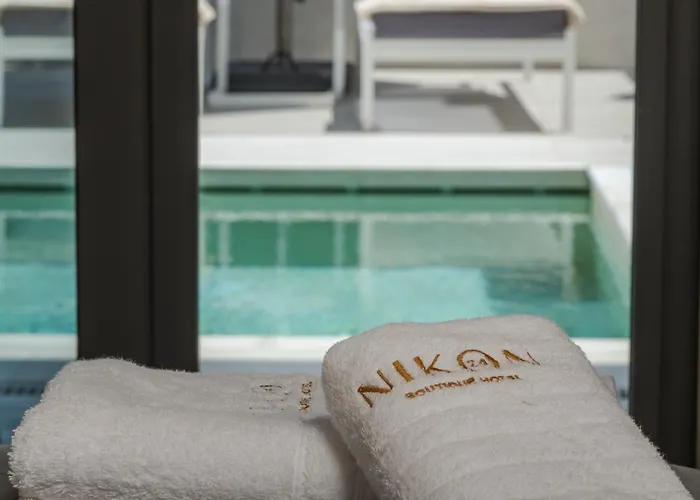 Nikon Boutique Hotel Kalamákion