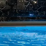 Nikon Boutique Hotel 4*
