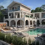 Nikon Boutique Hotel
