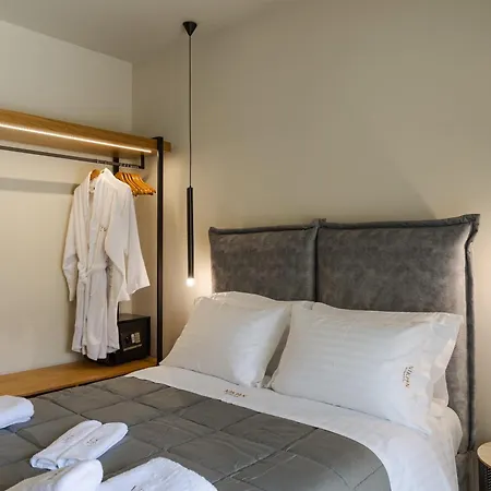 Hotel Nikon Boutique 4*