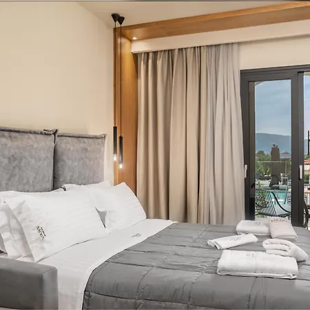 Nikon Boutique 4* Kalamákion