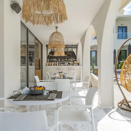 Hotel Nikon Boutique Kalamákion